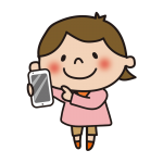 スマートフォンを見せる子供（女の子）