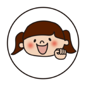 白い丸の中に女の子2（グー）