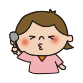 酸っぱい表情の子供（女の子1）