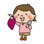 スコップでお芋掘りする子供（女の子）