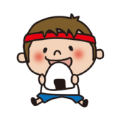 運動会でおにぎりを食べる赤組の子供（男の子）