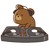 DJ気分のクマ