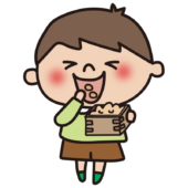 節分の豆を食べる子供（男の子2）