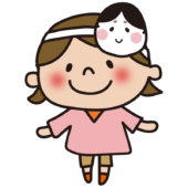 節分でおたふくのお面をかぶった子供（女の子1）