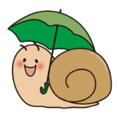 傘をさすほっぺの赤いかたつむり