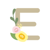 丸いお花のついたアルファベットのE