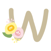 丸いお花のついたアルファベットのW