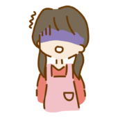 青ざめているゆるくて可愛い女性保育士