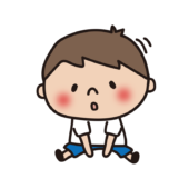 開脚ストレッチをする子供（男の子）