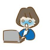 真っ青になるパソコン作業の仕事をするゆるくて可愛い会社員の女性