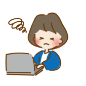 パソコン作業を間違えたゆるくて可愛い会社員の女性