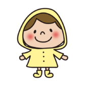 雨合羽を着た子供（女の子1）
