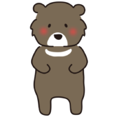 立っているツキノワグマ