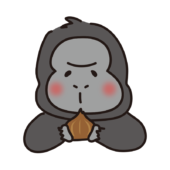 玉ねぎを持っているゴリラ