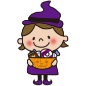 お菓子をたくさんもらった魔女の仮装をした子供