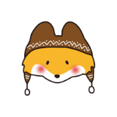 暖かい帽子をかぶっているキツネ