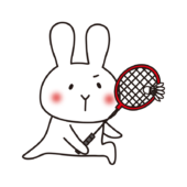 バドミントンをする白いうさぎ4