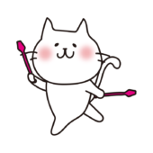 新体操でクラブを使って踊る白い猫