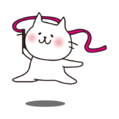 新体操でリボンを使って踊る白い猫1