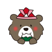 こどもの日に柏餅を食べる熊