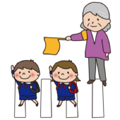 手をあげて横断歩道を渡る子供たちと旗振りをするおばあさん1