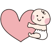 ピンクのハートを持っている赤ちゃん