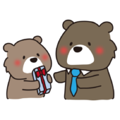 父の日にプレゼントをあげるクマ
