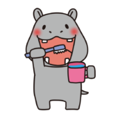 歯磨きをするカバ