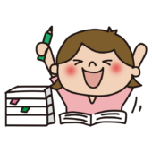 宿題が終わって喜ぶ子供（女の子）