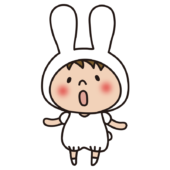 白うさぎの格好をした子供（男の子1）
