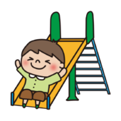 すべり台で遊ぶ子供（男の子）
