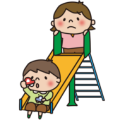すべり台で困っている子供