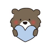 青いハートを持っているクマ