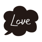 ふわふわの吹き出しの中にラブの文字（黒）