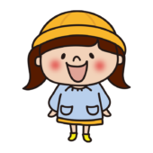 通園帽子をかぶってスモックを着た幼稚園児（女の子2）