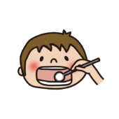 歯科検診をする子供（男の子）