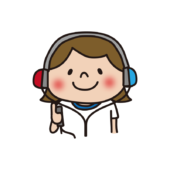 聴力検査をする子供（女の子）