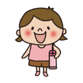 水筒を肩掛けしている子供（女の子）