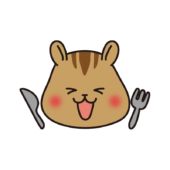 フォークとナイフを持っているリス