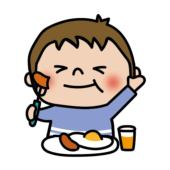 洋食の朝ごはんを食べる子供（男の子1）