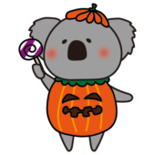 ハロウィンでジャックオランタンの仮装をするコアラ