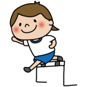 ハードル走でハードルを跳ぶ子供（女の子）