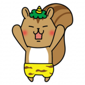 ガォーと脅かしている青鬼の格好をしたリス