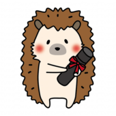 卒業証書を持っているハリネズミ