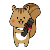 卒業証書を持っているリス