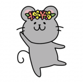 頭に花冠をつけたネズミ