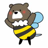ミツバチの格好をしているクマ
