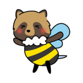 ミツバチの格好をしているタヌキ