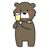 パーティーで乾杯するクマ