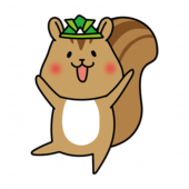 兜をかぶったリス